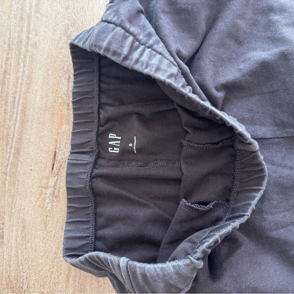 GAP heavyweight straight pants
